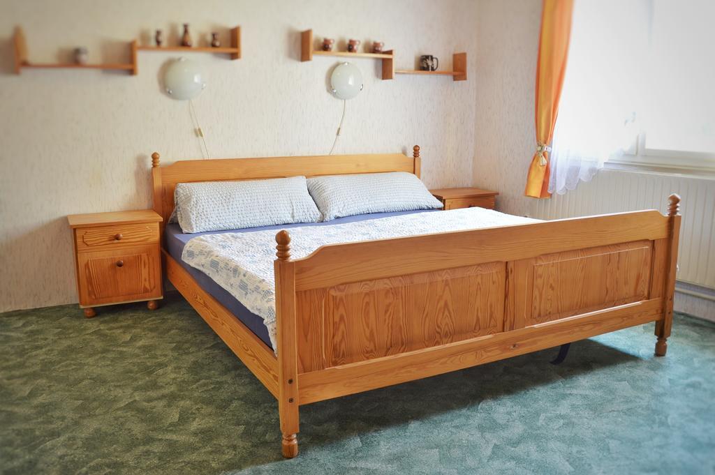 Guest House Kuks Esterno foto